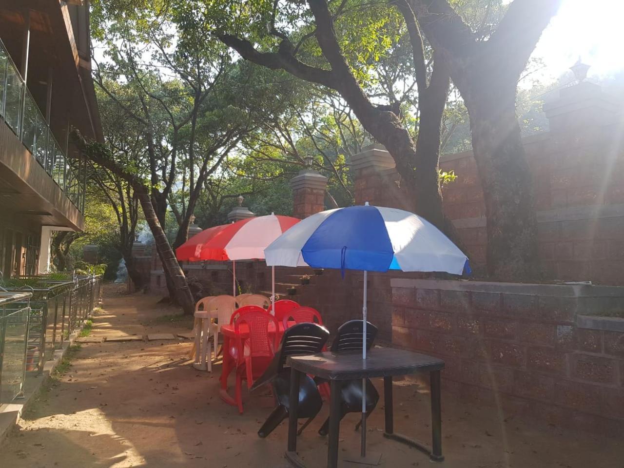 C P Cottage Resort Mahābaleshwar Exterior foto